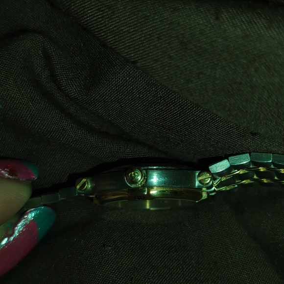 Gucci woman's watch - Picture 4 of 4